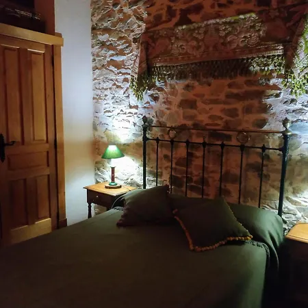 La Forqueta Y El Fontanal Santa María de Ordás