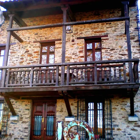 La Forqueta Y El Fontanal Santa María de Ordás